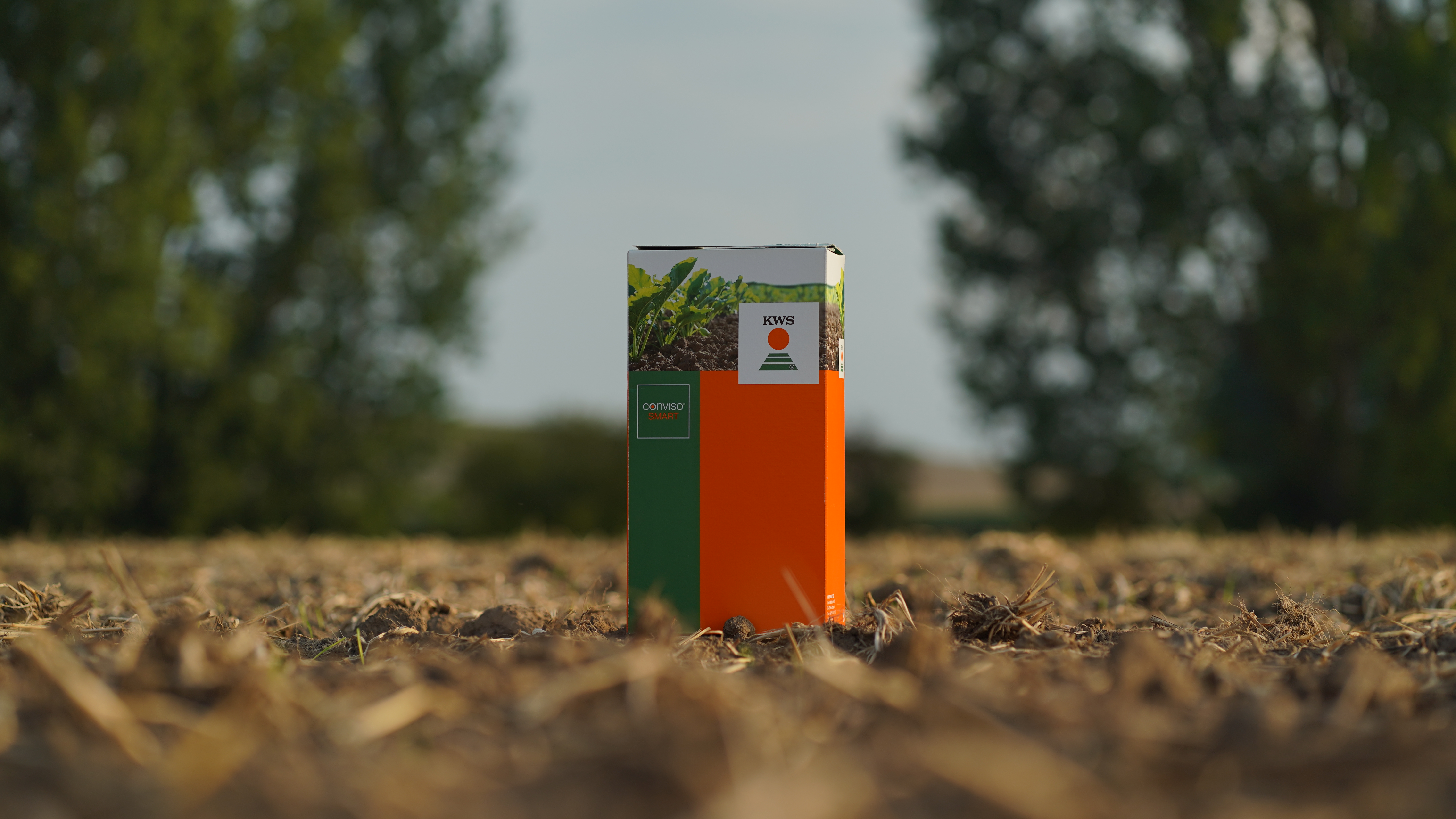 KWS-SMART-seedbox-on-field.jpg
